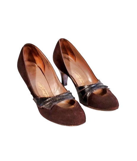 1950s_brown_suede_round_toe_high_heel_shoes_larger-removebg-preview.png