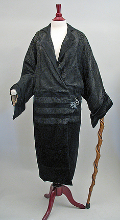 1910sblackcoat2.jpg