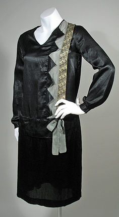 1920sblackgreentrim2.jpg