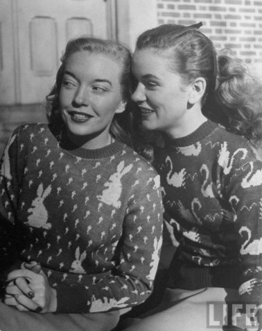 1940s-animal-sweaters-knit-women-easter-379x500 copy.jpg