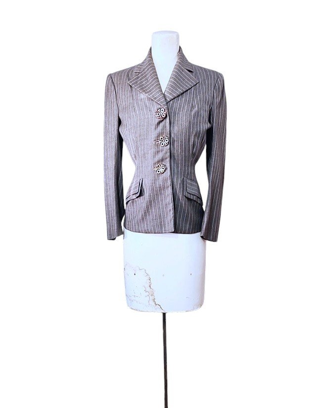 1940s vintage  grey pin striped fitted jacket defined shoulders 3-Photoroom.jpg