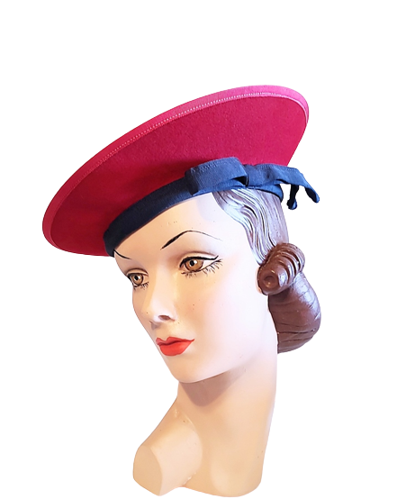 1940s_vintage_red_felt_round_tilt_hat_turned_up_brim_navy_trim-removebg-preview.png