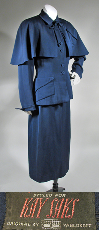 1940snavykaysakssuit2.jpg