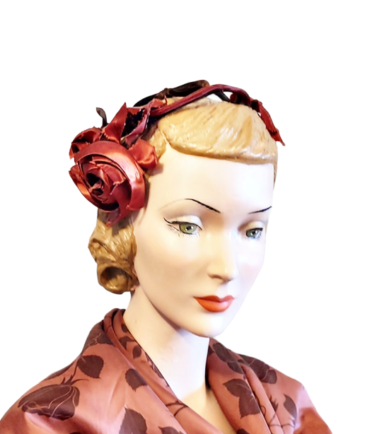 1950s sm cocktail hat velvet big rust side rose flower.png