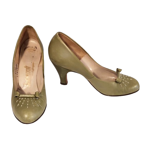 1950s_olive_green_leather_round_toe_heel_shoes-removebg-preview.png