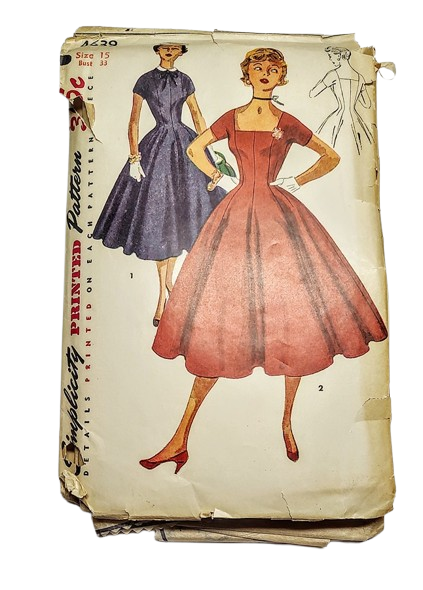 1950s_simplicity_sewing_pattern_full_skirt_fit_and_flare_dress_vintage-removebg-preview.png