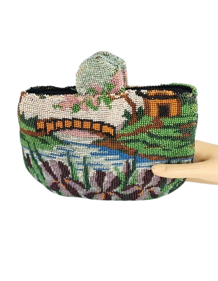 1950s_vintage_fre_mor_beaded_clutch_bag_irises_flowers_scenic-removebg-preview.png