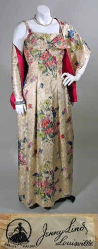 1950sjennylindbrocadedress2.jpg