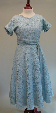 1950sskybluelace2.jpg