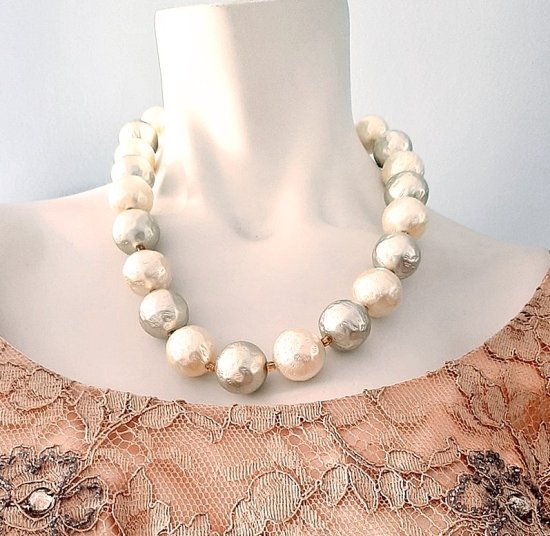 1960s cream and silver big faux pearls necklace.jpg