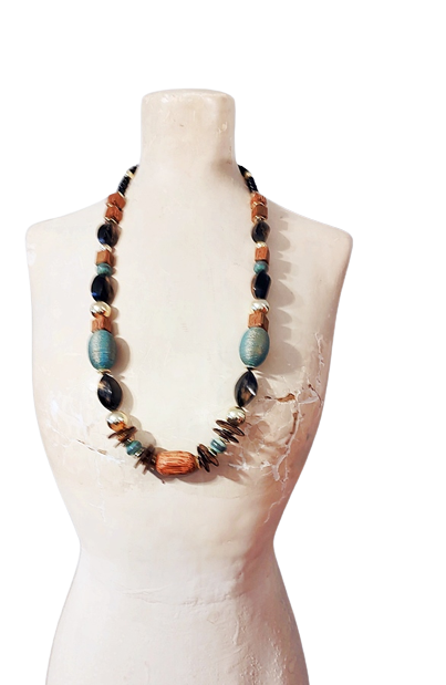 1980s_big_bead_long_necklace_brown_black_green_wood-removebg-preview.png