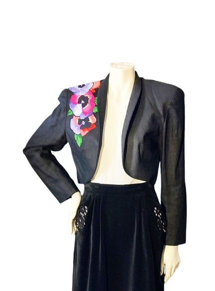 1980s_vintage_black_linen_flower_accented_cropped_jacket_lillie_rubin_designer-removebg-preview.png