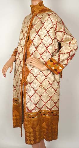 20 s Embroidered Silk Coat vfg.jpg