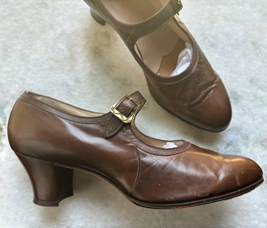 20s brown leather shoes gallery.JPEG