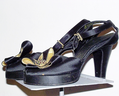 40s platform shoes black gold,anothertimevintageapparel.JPG