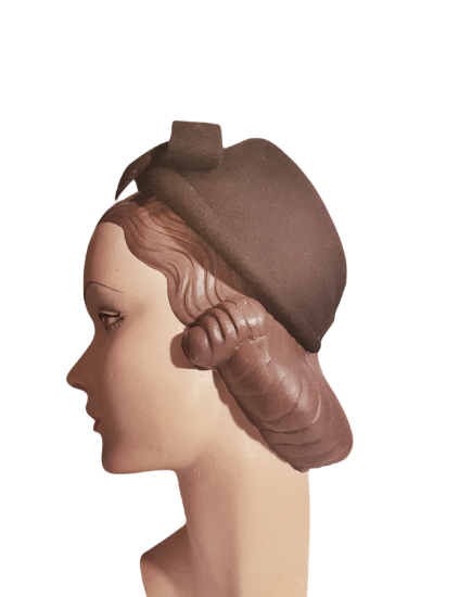 40s small brown hat 3.png