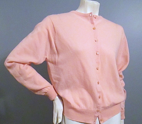 50s 60s vintage pink cashmere sweater.JPG