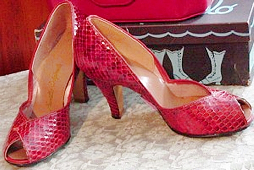50s vintage red snakeskin heels,anothertimevintageapparel.JPG