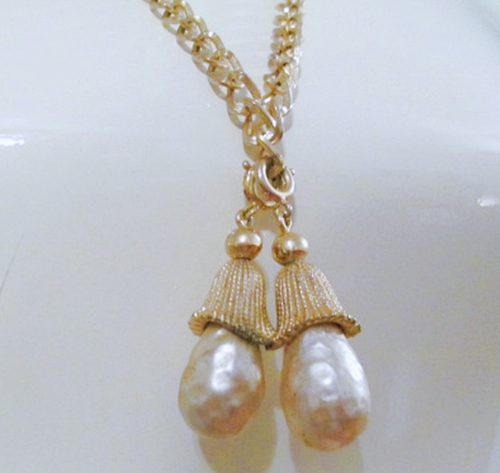 60s-pearl-tassel-necklace-long-anothertimevintageapparel.JPG