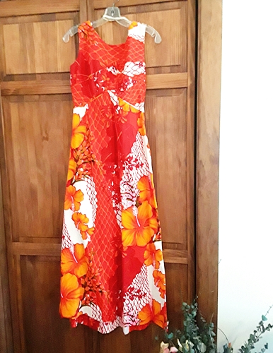 60s-vintage-hawaiian-gown-dress-anothertimevintageapparel.jpg