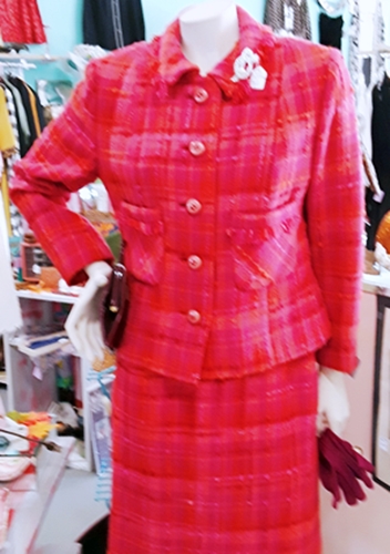 60s-vintage-red pink-suit-plaid-jackie o-anothertimevintageapparel.jpg