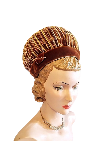 60s_big_bubble_cloche_hat_pleated_rust_velvet_dachettes_designer_2-removebg-preview.png