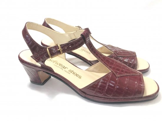 70s oxblood faux reptile shoes.jpg