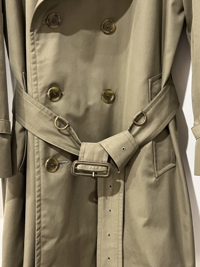 Can someone please help me date this Burberry trenchcoat? | Vintage Fashion  Guild Forums