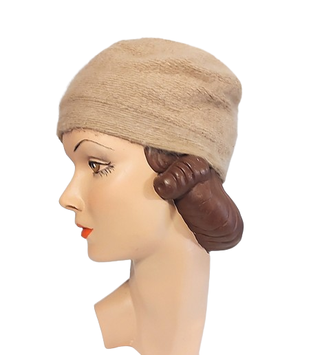 angora_wool_knit_1920s_tan_cloche_hat_antique-removebg-preview.png