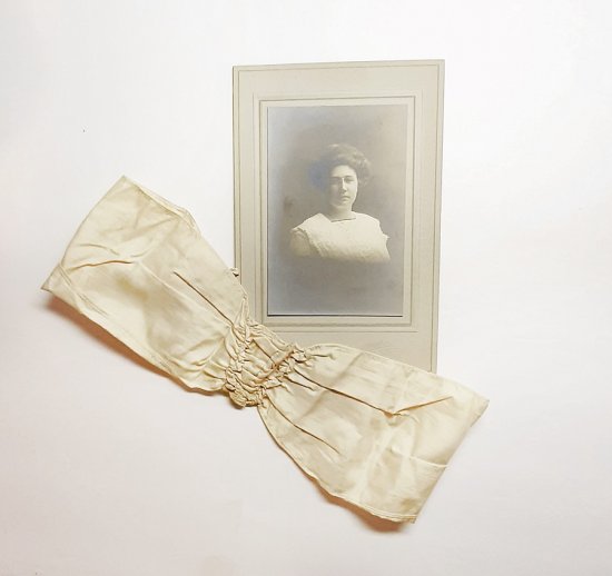 antique 1900s cream silk waist sash,edwardian,belt,bettebegoodvintage.jpg