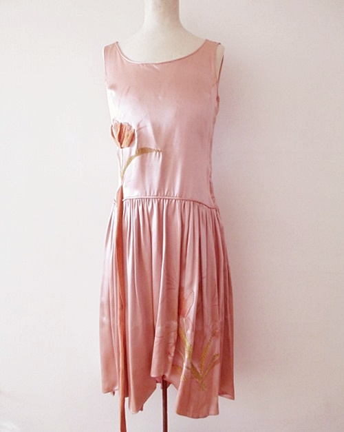 authentic 1920s pink wedding drees flapper,anothertimevintageapaprel.silk satin,embroidered.JPG