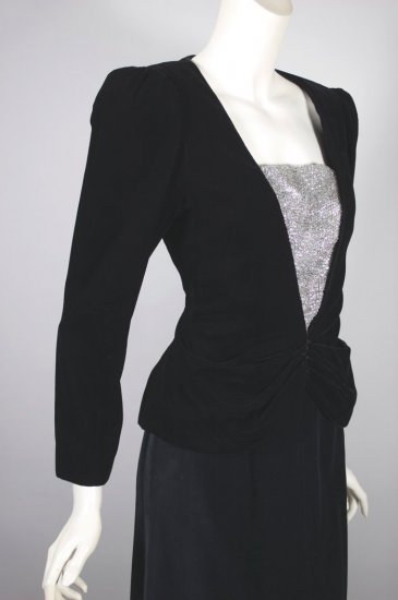 BL203-Oscar de la Renta peplum blouse black velvet sequins 1980s-90s - 06.jpg