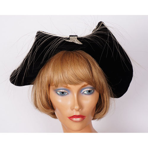 Black-Batwing-Hat-vfg.jpg