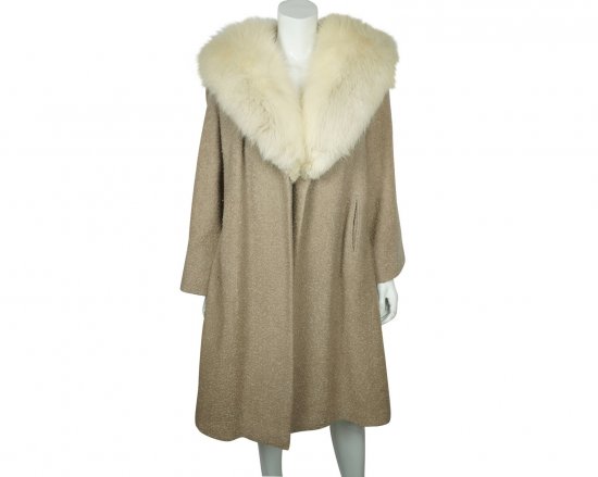 Boucle Wool coat with large fox collar.jpg