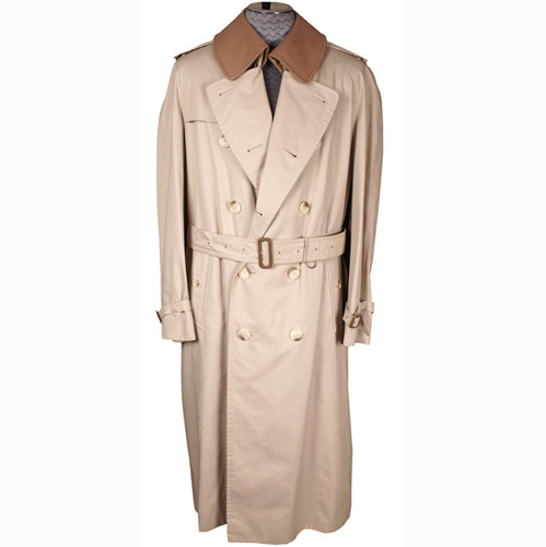 Burberry46LClassicTrench1_grandevfg.jpg