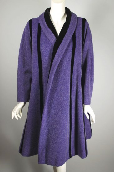 C180-purple black velvet stripe Lilli Ann swing coat 1950s M - 02.jpg