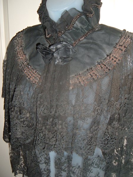 Capelet2.jpg