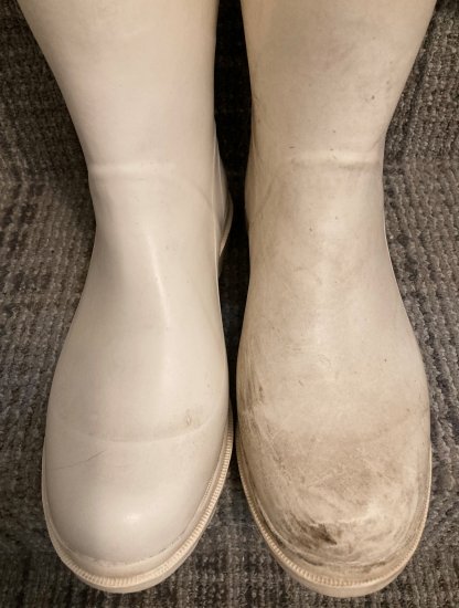 chanel white boots (4).JPG