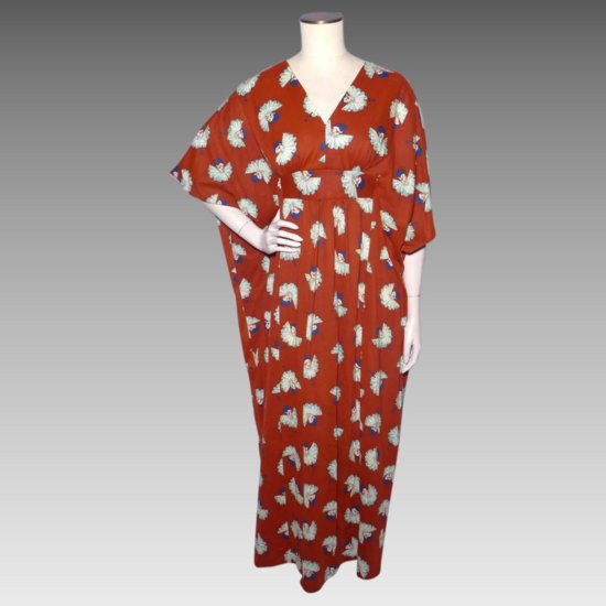 clowncaftan.jpg