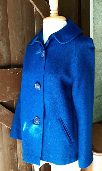 dark royal blue 1950s vintage short coat,winter fall jacket,wool,topper,bettebegoodvintage.jpg