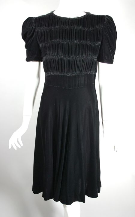 DR1143-late 1930s early 1940s cocktail dress black rayon velvet - 3.jpg