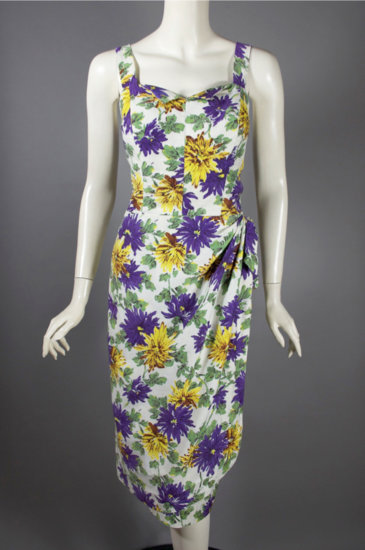 DR1247-1950s sarong dress floral cotton elastic sides back - 2.jpg