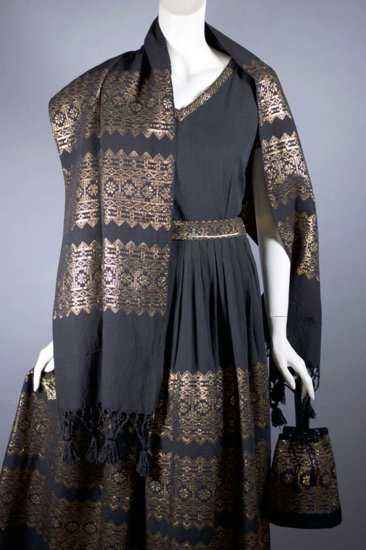 DR1299-1950s-skirt-blouse-handbag-black-gold-Guatemalan-cotton---08.jpg