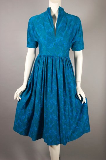 DR1345-late 1950s cotton dress full skirt blue green print - 2.jpg