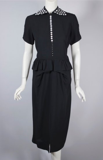DR1349-black rayon dress late 1940s peplum sequins trim - 01.jpg