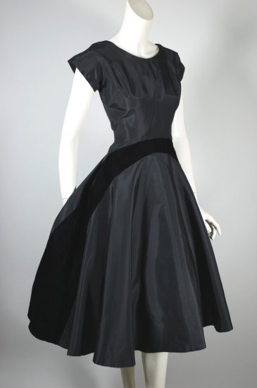 DR1377-black taffeta 1950s party dress velvet trim full skirt - 4.jpg