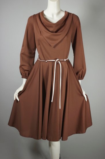 DR1385-brown mocha 1970s dress full skirt poly jersey knit - 3.jpg