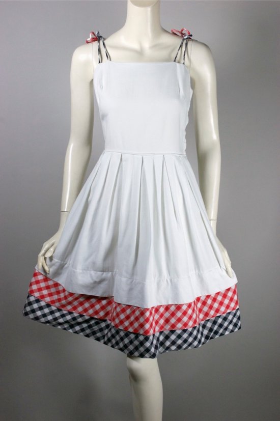 DR1475-white cotton pique 1950s sundreess red black check - 01.jpg