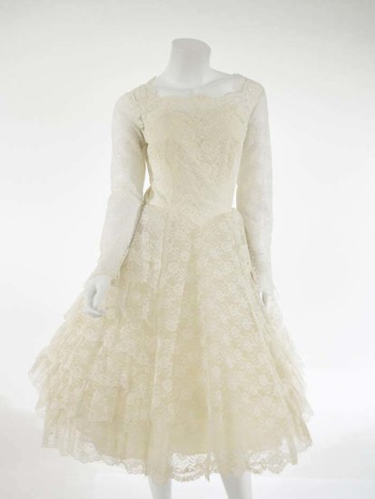 dr2828v11-1950s-ivory-long-sleeve-lace-wedding-dress.jpg