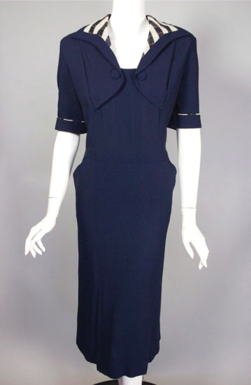 DR851-early 1950s navy rayon dress plaid trim plus size - 5.jpg